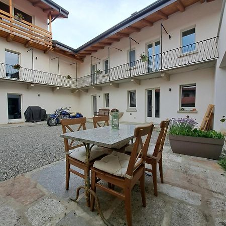 B&B Il Cortile Soriso Dış mekan fotoğraf