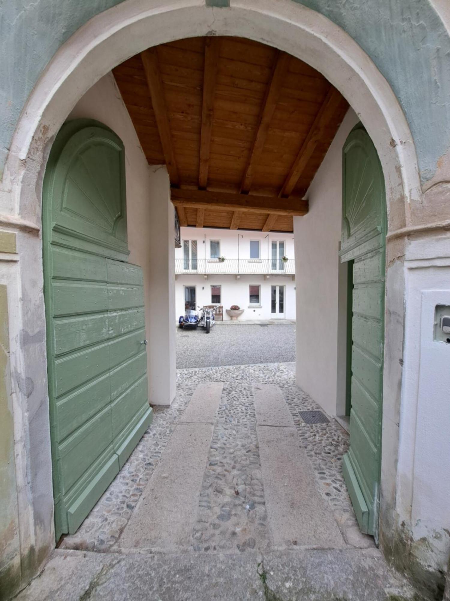 B&B Il Cortile Soriso Dış mekan fotoğraf